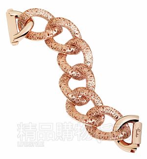 Pomellato Arabesque系列哑光玫瑰金宽手链 最佳女主角| 白衬衫也爱珠宝